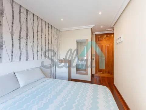 Piso de 112 m² en Oviedo