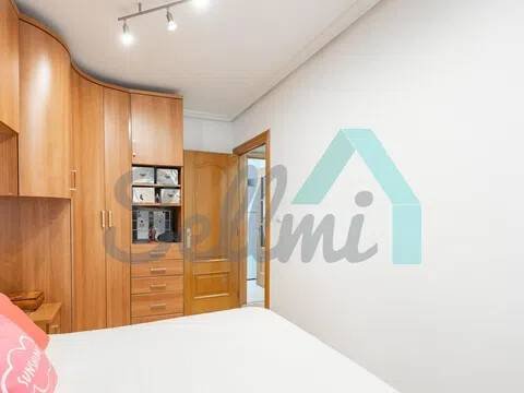 Pis de 52 m² a Oviedo