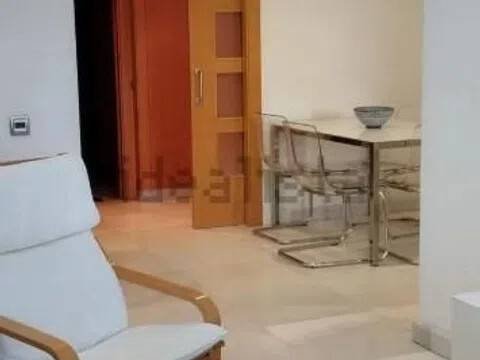 Piso de 100 m² en Almería