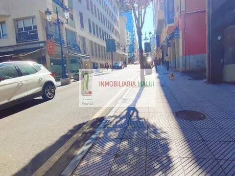 Pis de 94 m² a Oviedo