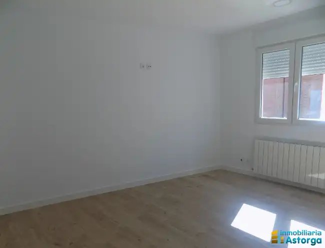 Piso de 105 m² en Astorga