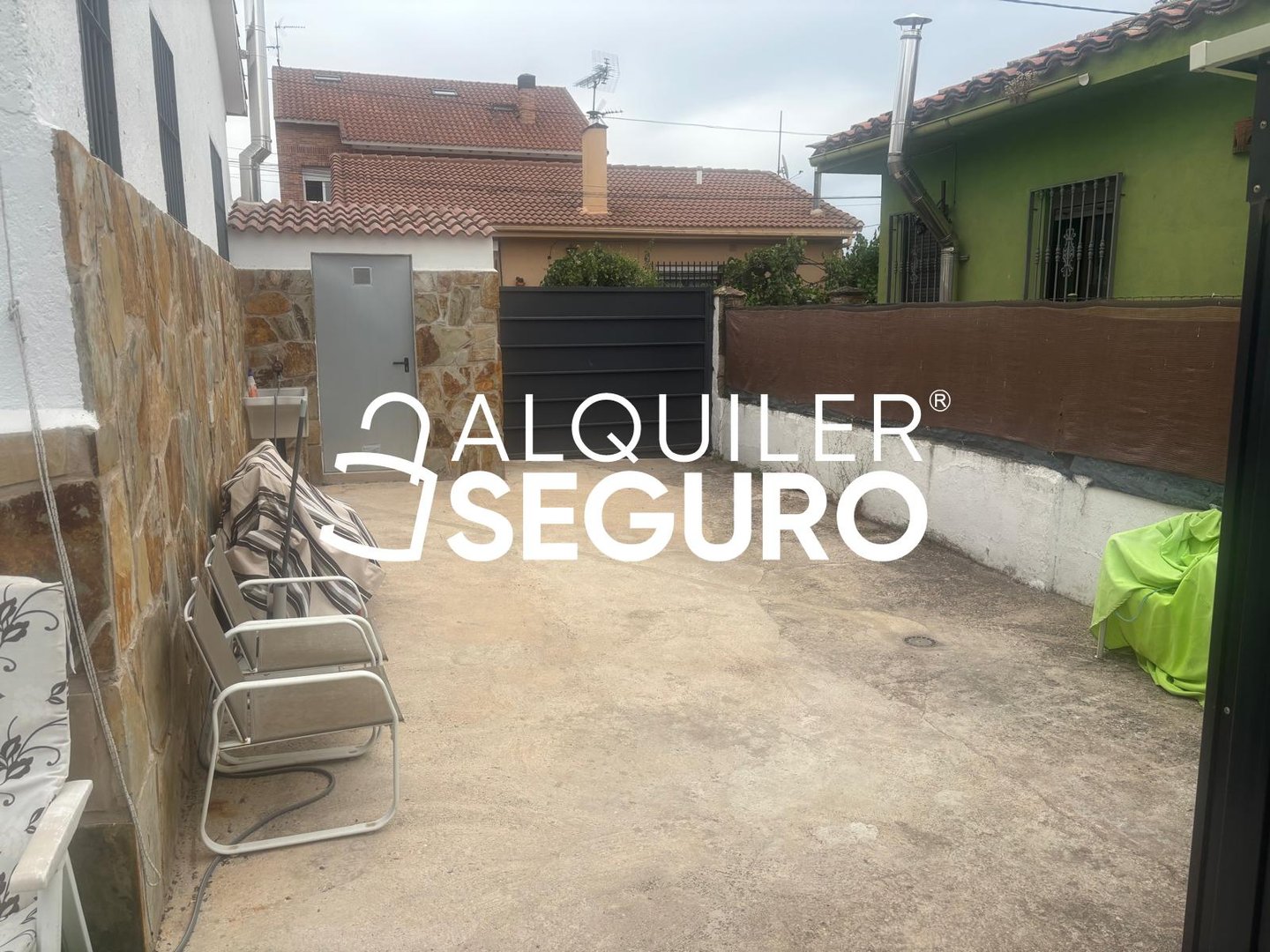 Haus 100 m² in Lozoyuela-Navas-Sieteiglesias