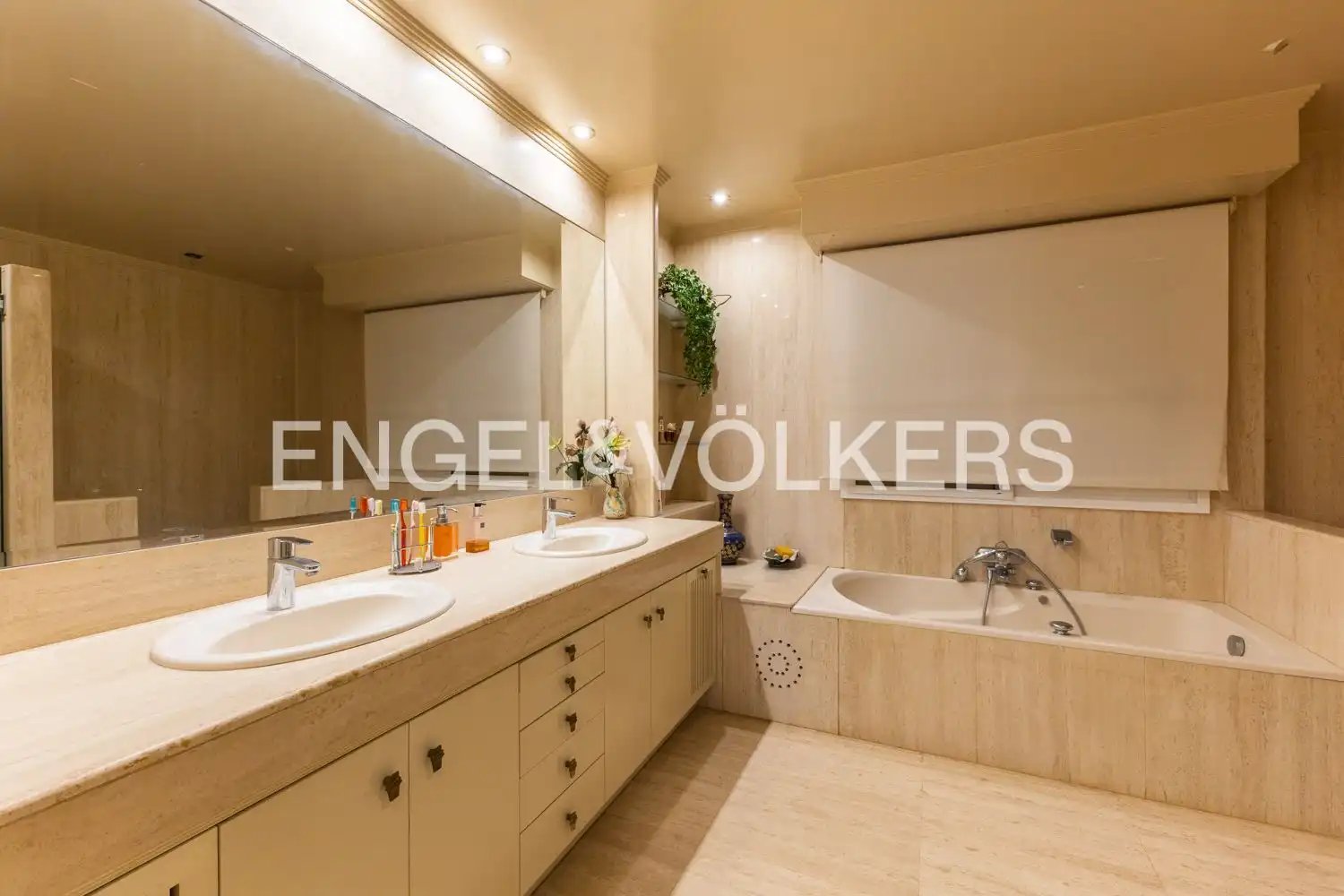 Piso de 472 m² en Oropesa del Mar