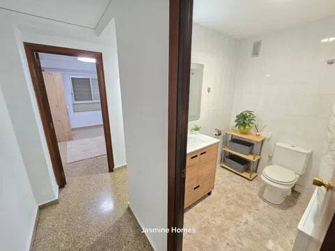 Wohnung 90 m² in Valencia