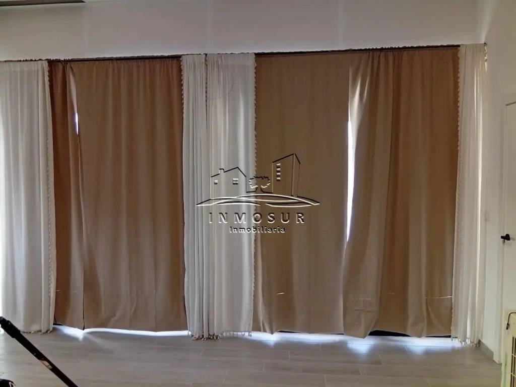 Casa de 60 m² en Lucena