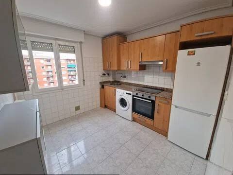 Piso de 95 m² en Logroño