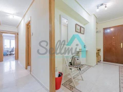 Piso de 120 m² en Oviedo