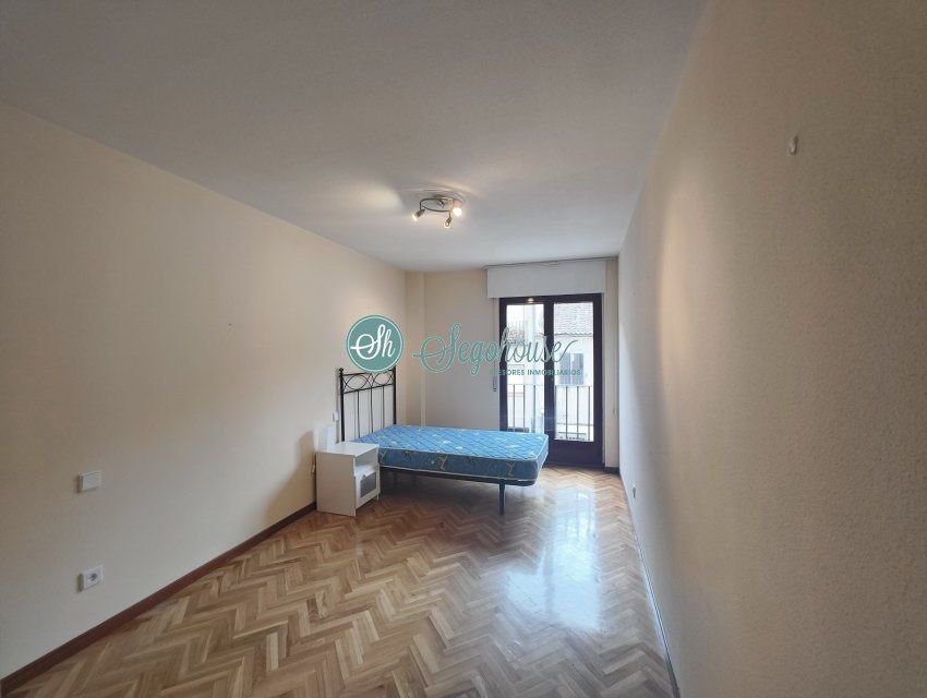 Piso de 129 m² en Segovia