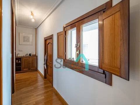 Piso de 58 m² en Oviedo