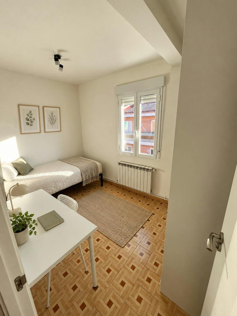 Habitación 75 m², Madrid