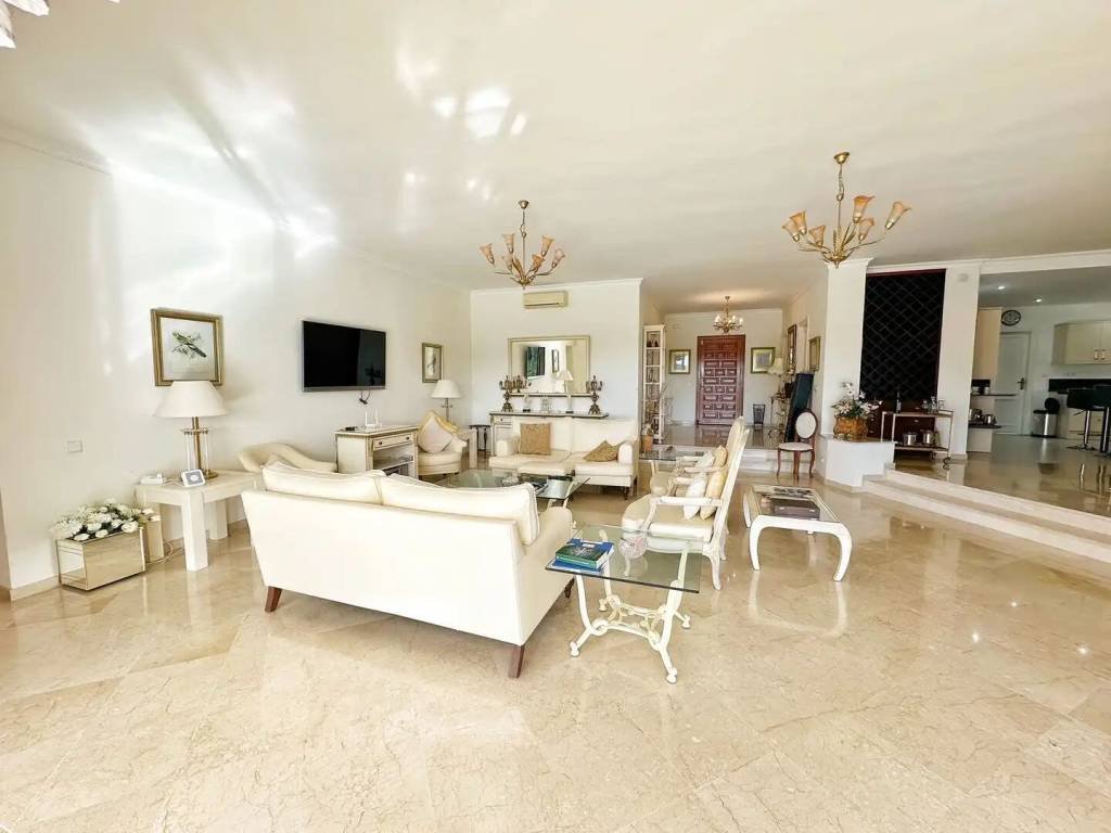 Casa 450 m² a Estepona