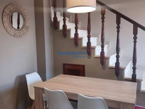 Piso de 105 m² en Dos Hermanas