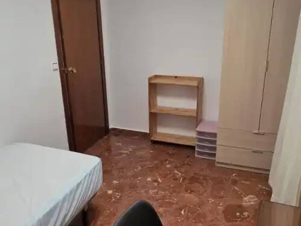 Piso de 130 m² en Jaén