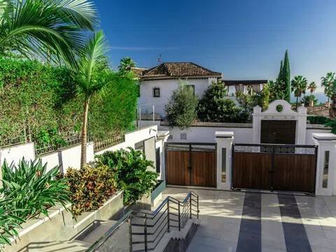 Casa de 1157 m² en Marbella