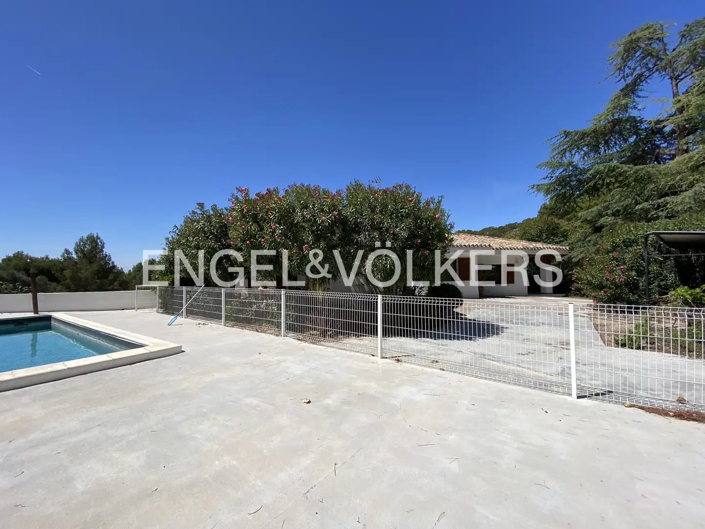 Appartement 380 m² à Nàquera / Náquera