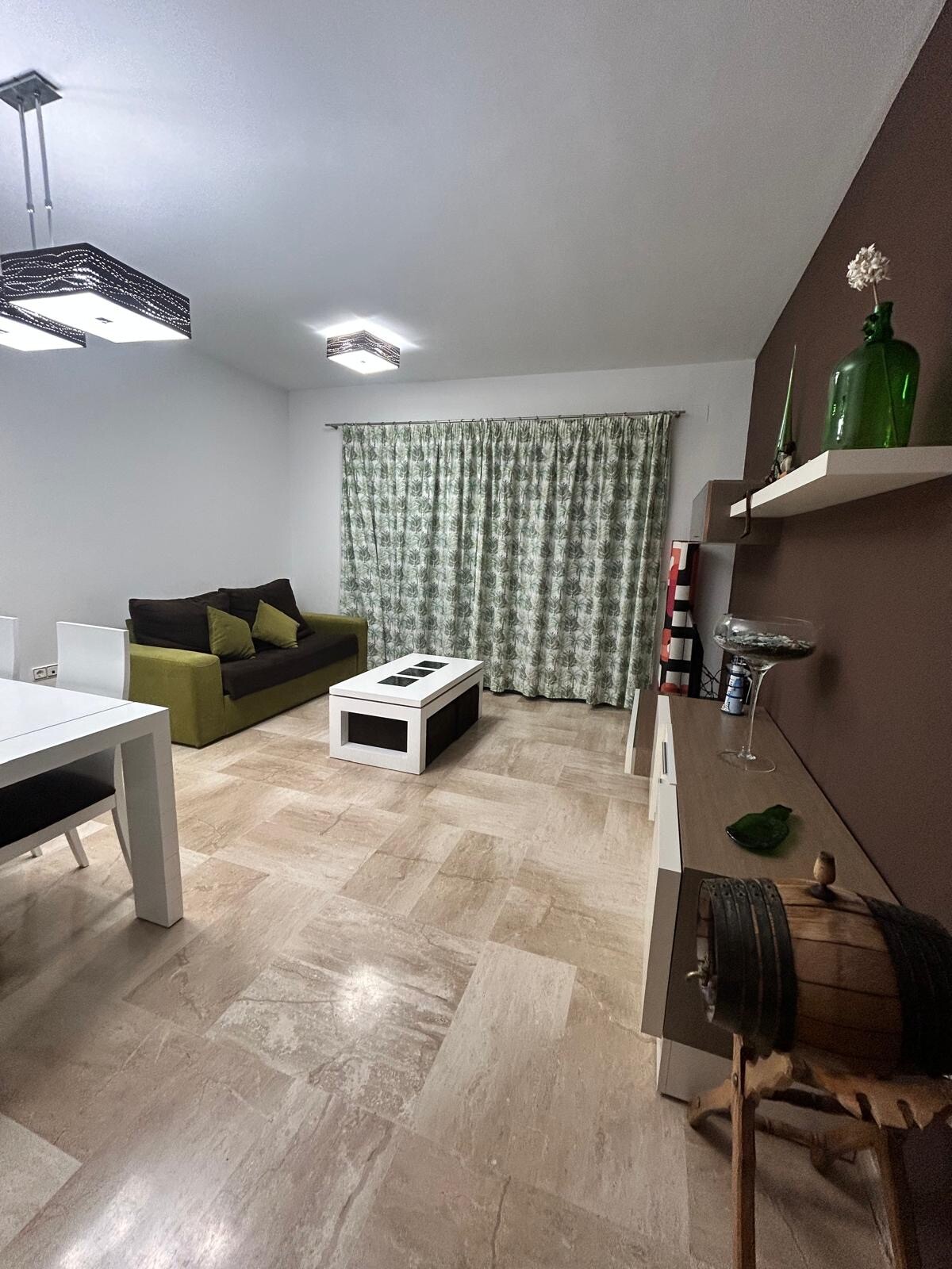 Piso de 100 m² en Vélez-Málaga