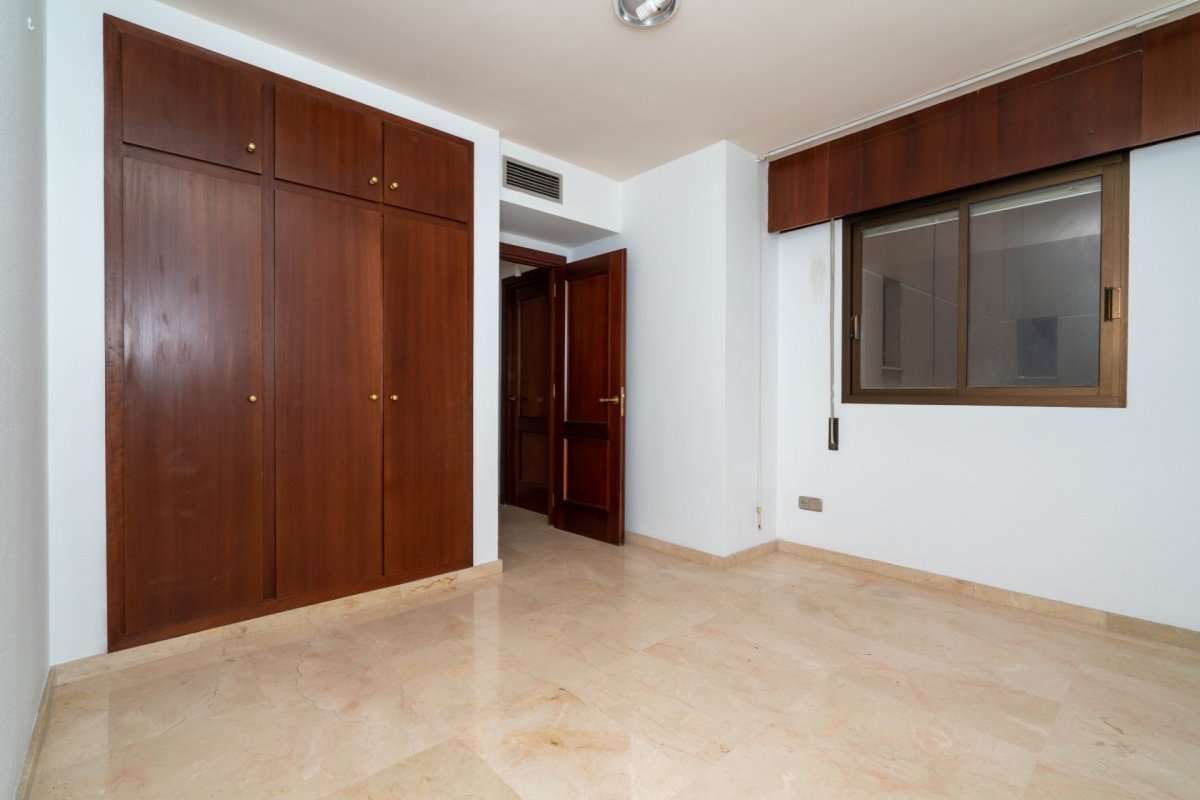 Piso de 218 m² en Almería