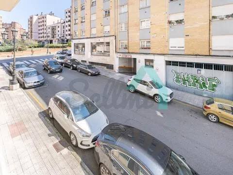 Piso de 78 m² en Oviedo