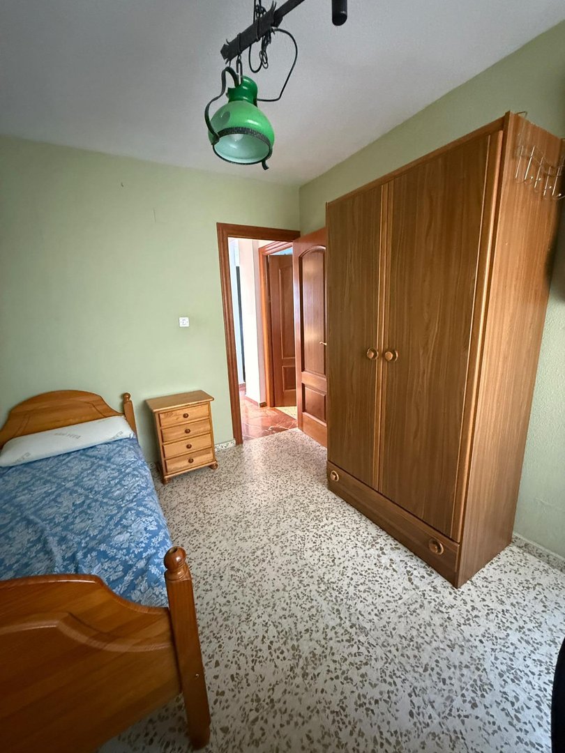Piso de 85 m² en Granada