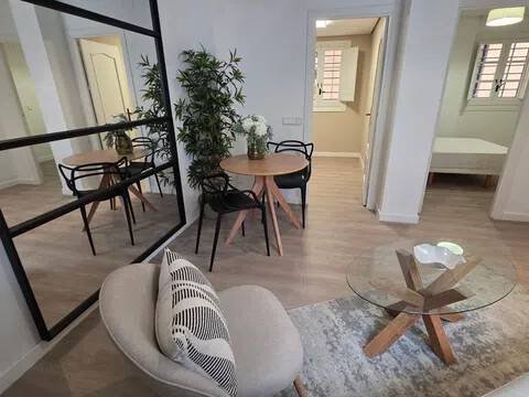 Piso de 58 m² en Sevilla