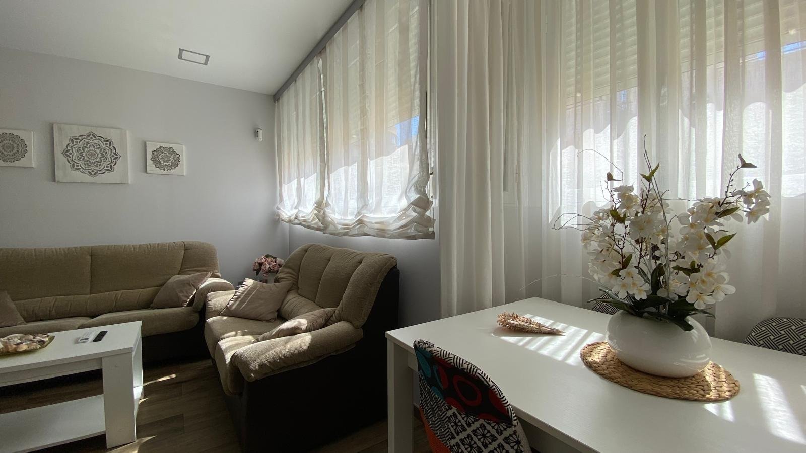 Piso de 54 m² en Almería