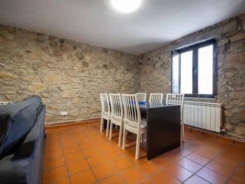 Casa de 169 m² en Gemuño