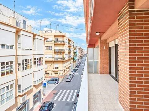Wohnung 105 m² in Alicante