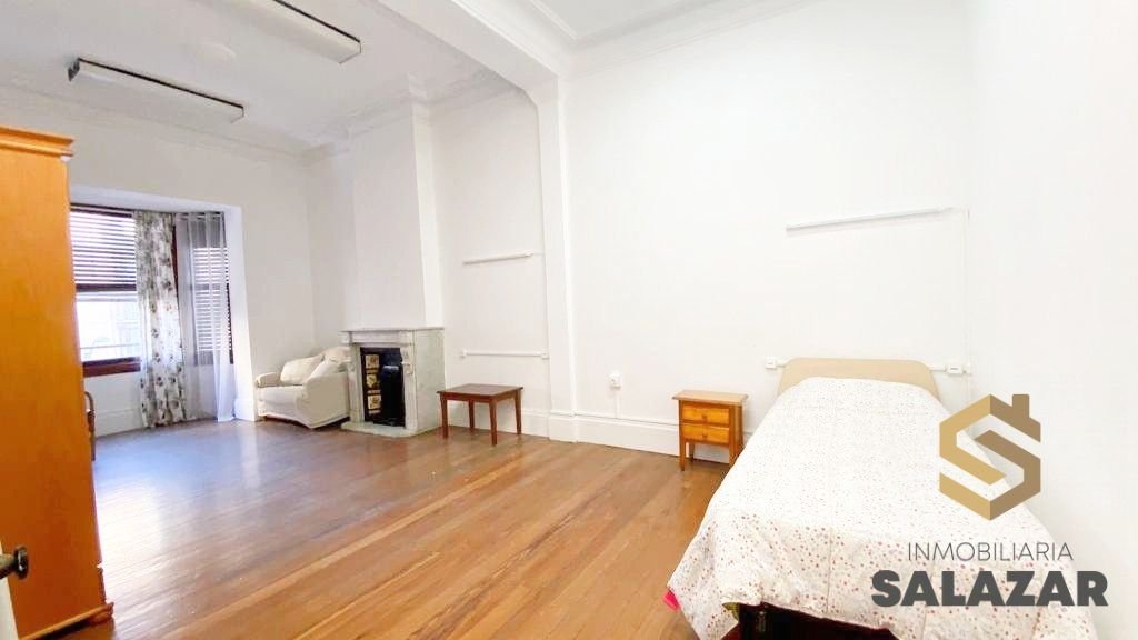 Piso de 190 m² en Bilbao