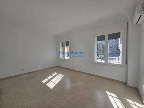 Piso de 154 m² en Sevilla