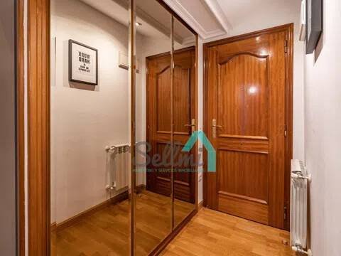 Piso de 58 m² en Oviedo