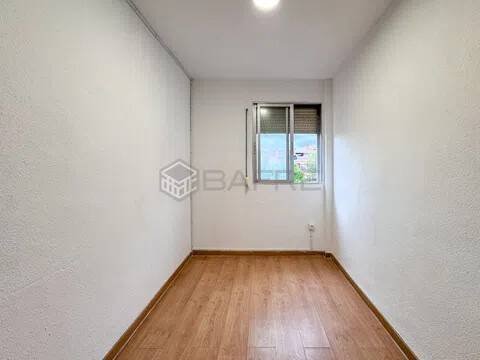 Wohnung 70 m² in Madrid