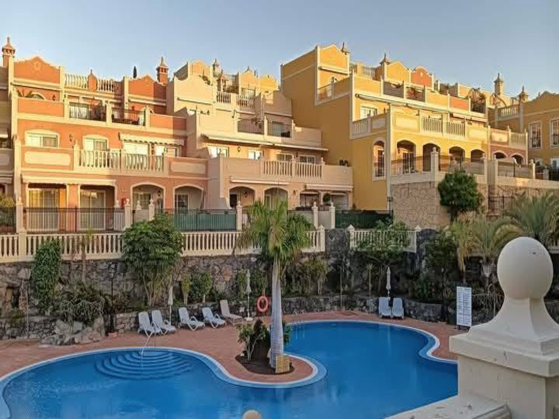 Piso de 90 m² en Arona