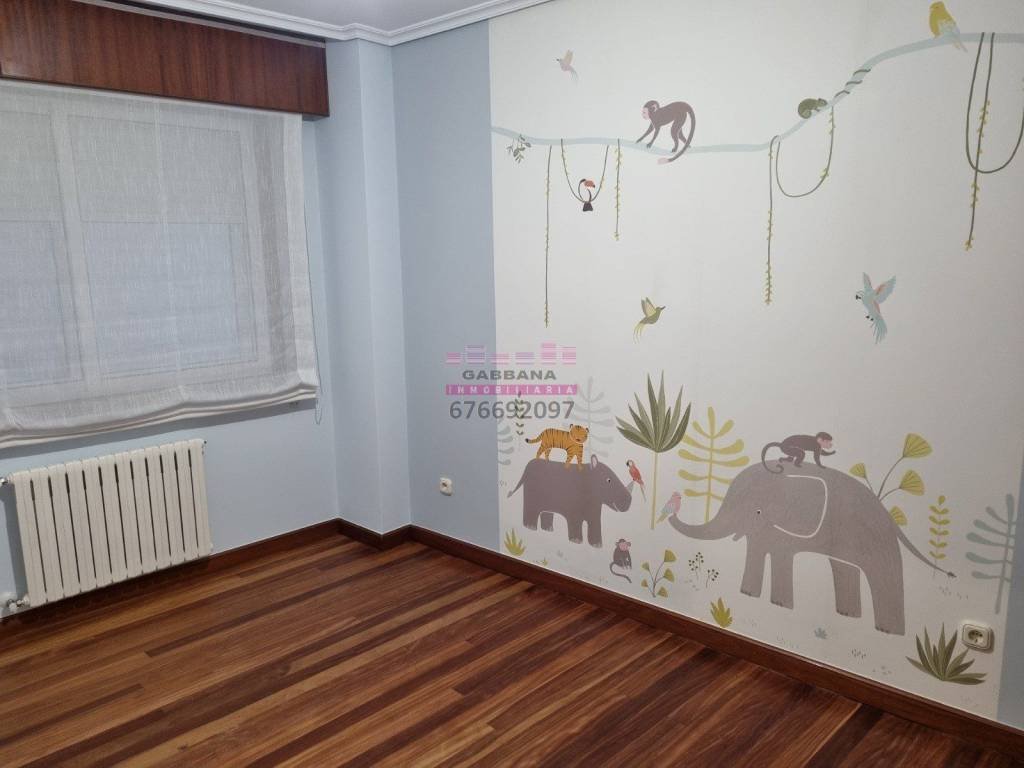 Piso de 140 m² en Vigo