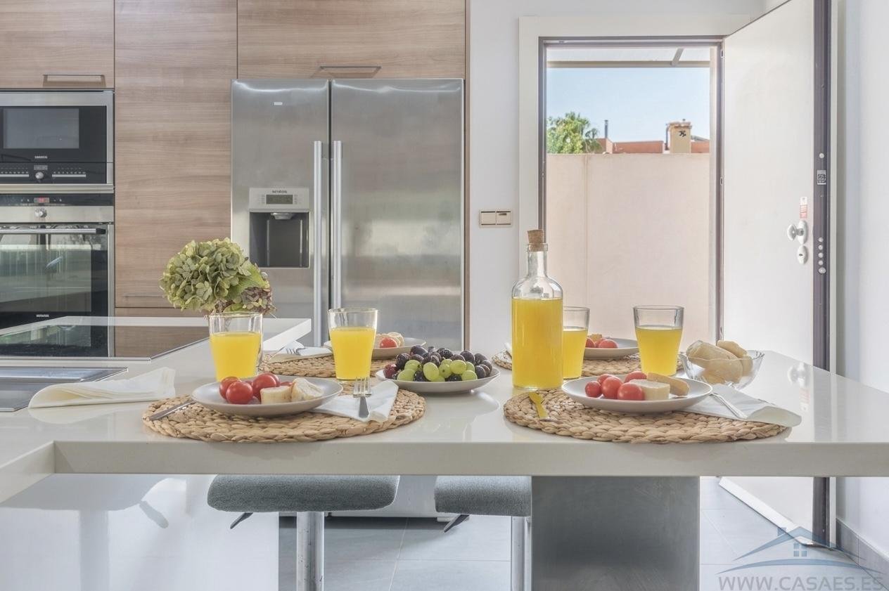 Piso de 515 m² en Roquetas de Mar