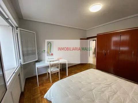 Appartamento 103 m² a Oviedo