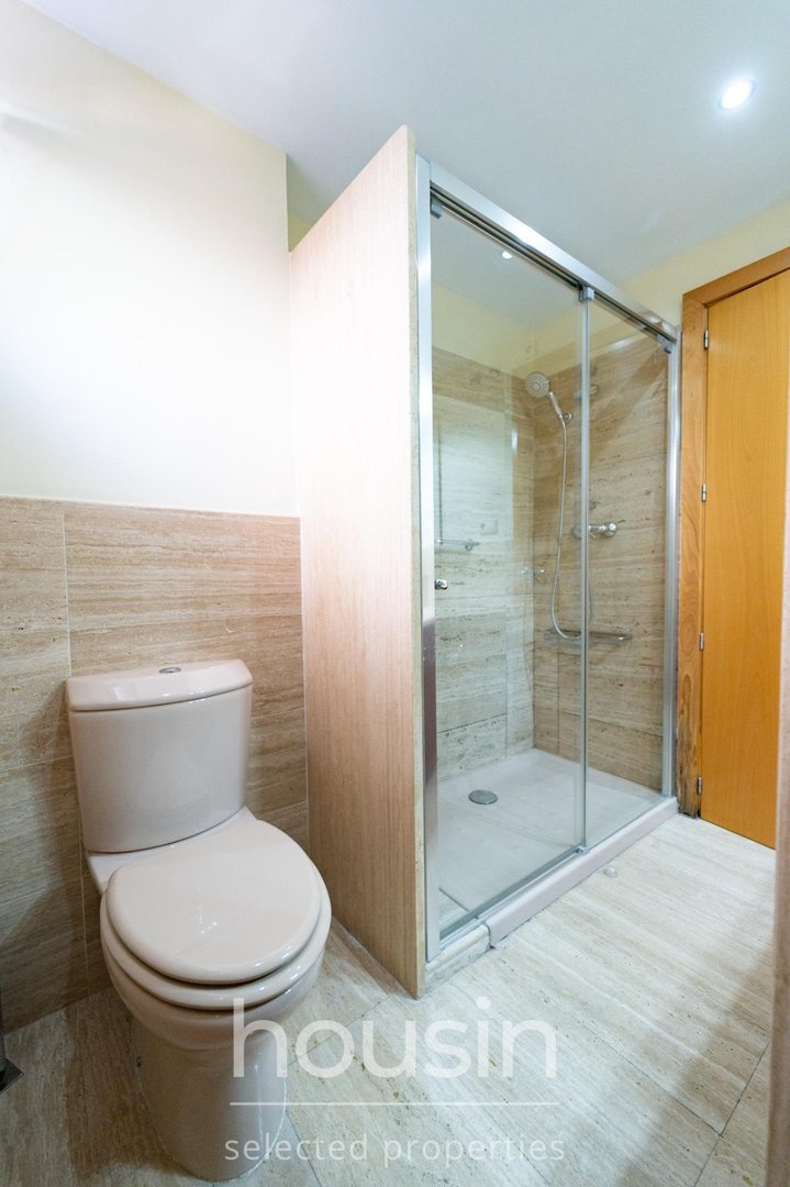 Piso de 100 m² en Sevilla