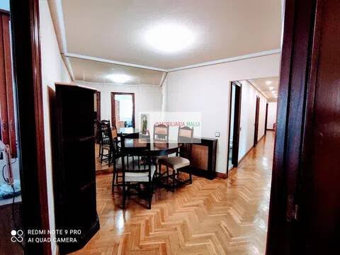 Wohnung 120 m² in Oviedo