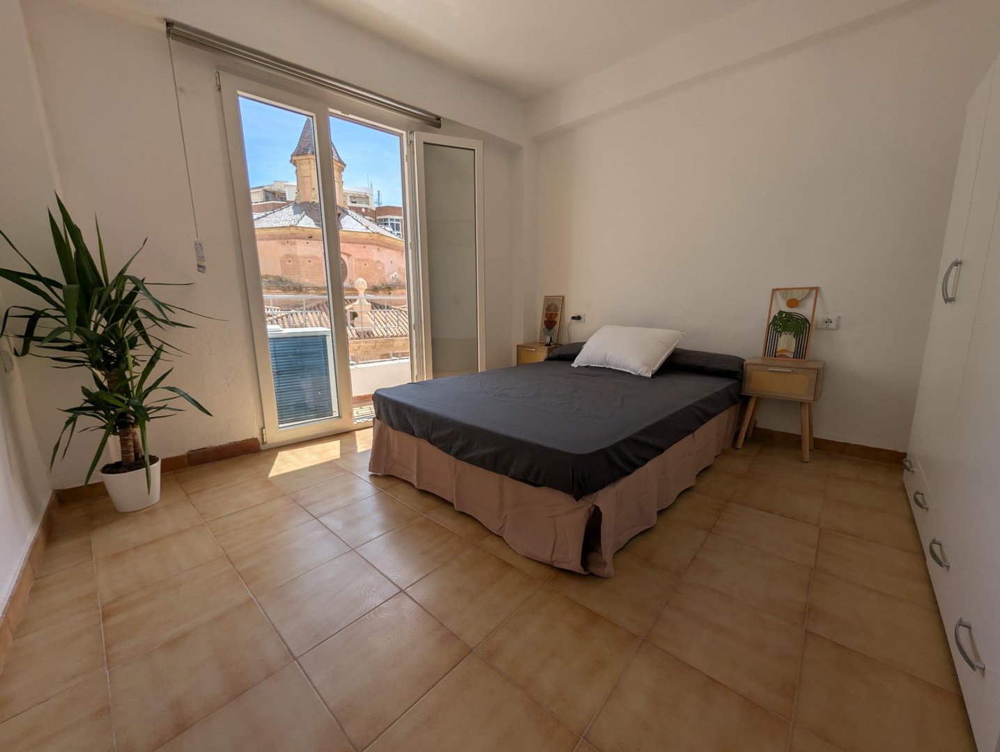 Piso de 85 m² en Almería