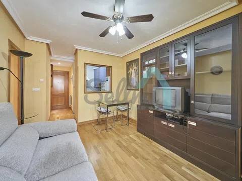 Piso de 48 m² en Oviedo