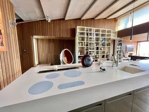 Casa de 496 m² en Vilaboa