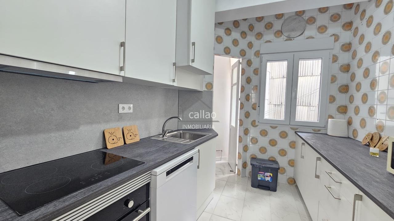 Zimmer 99 m², Ferrol