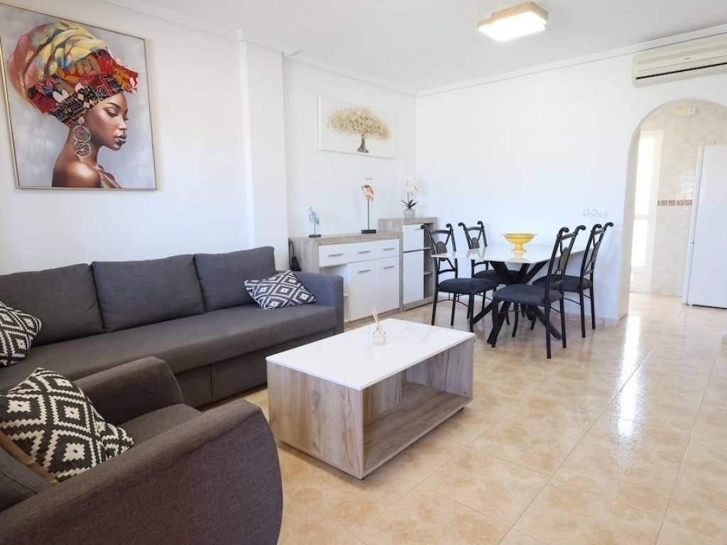Pis de 70 m² a Oriola