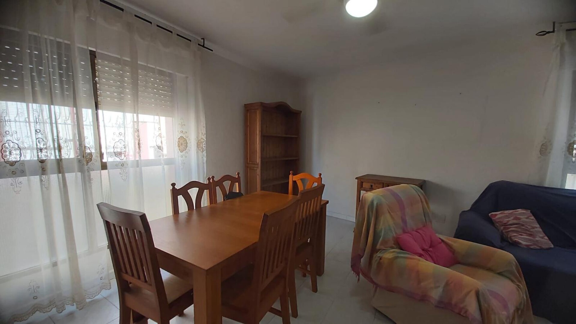 Habitación 189 m², Almería