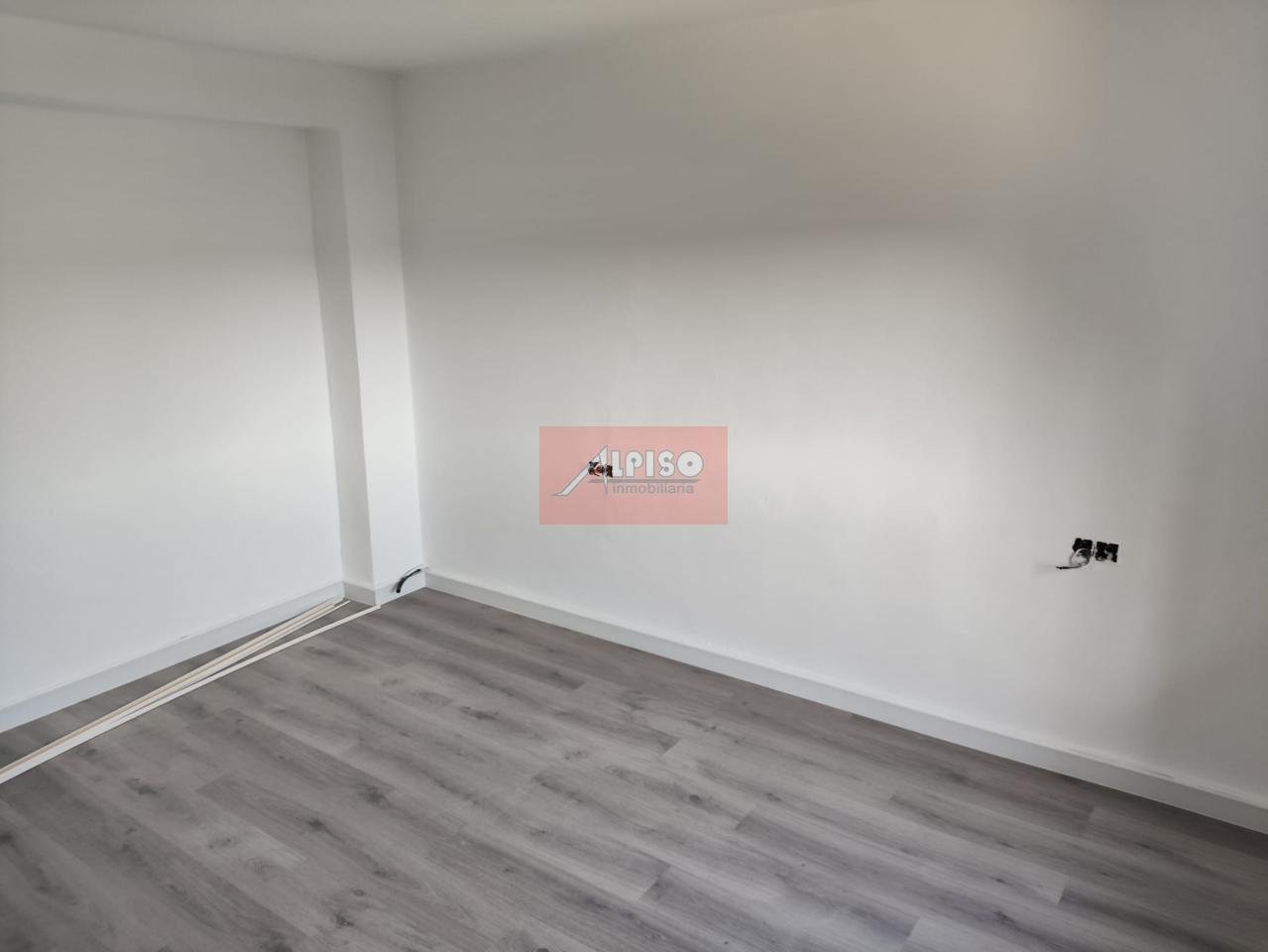 Pis de 81 m² a Ourense