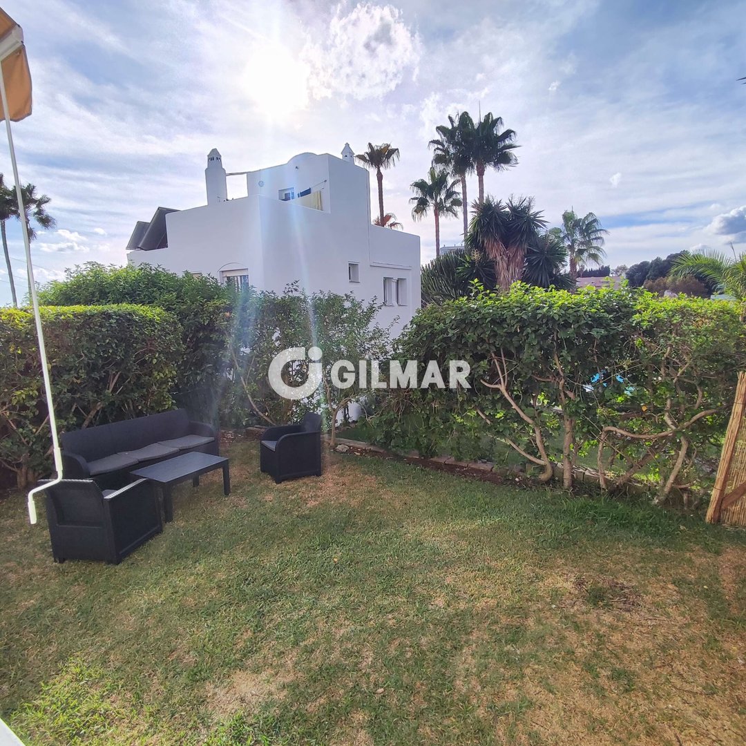 Casa de 220 m² en Estepona