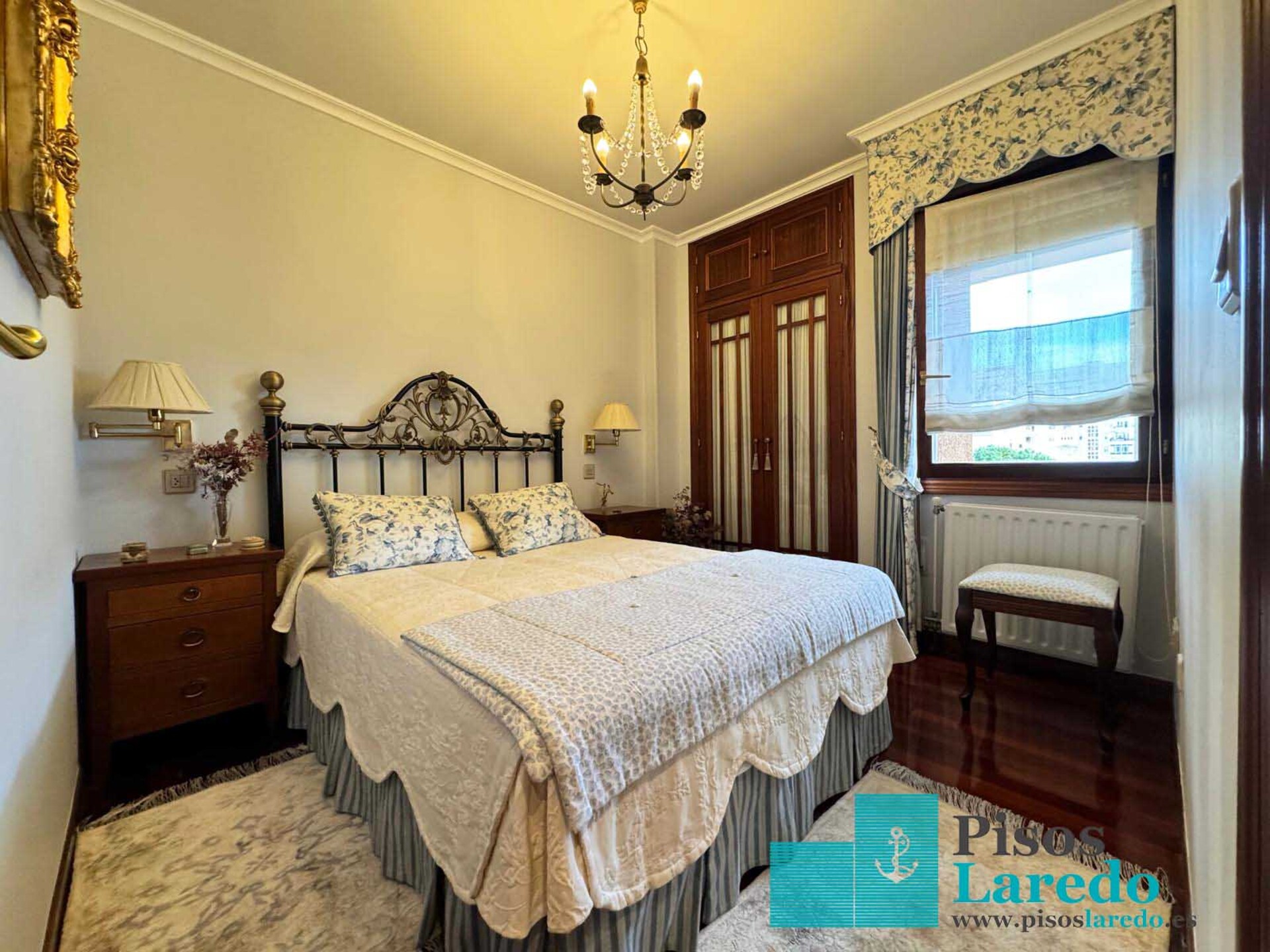 Piso de 100 m² en Laredo