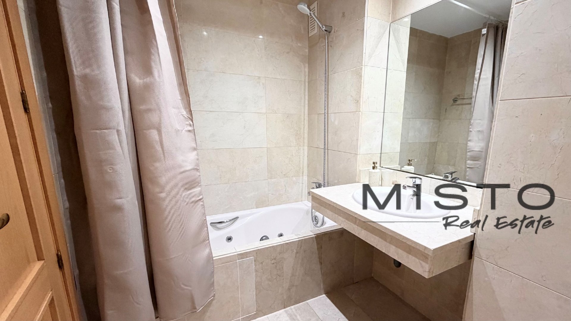 Wohnung 120 m² in Estepona