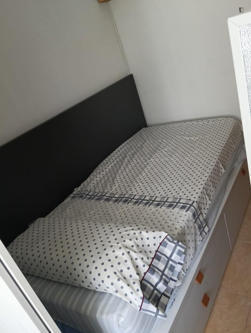 Habitación en alquiler, l'Hospitalet de Llobregat