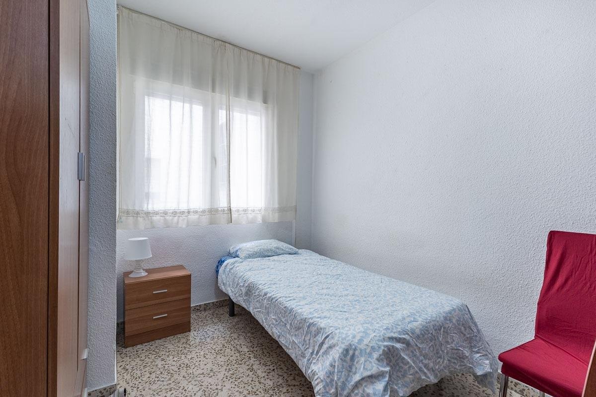 Piso de 108 m² en Granada