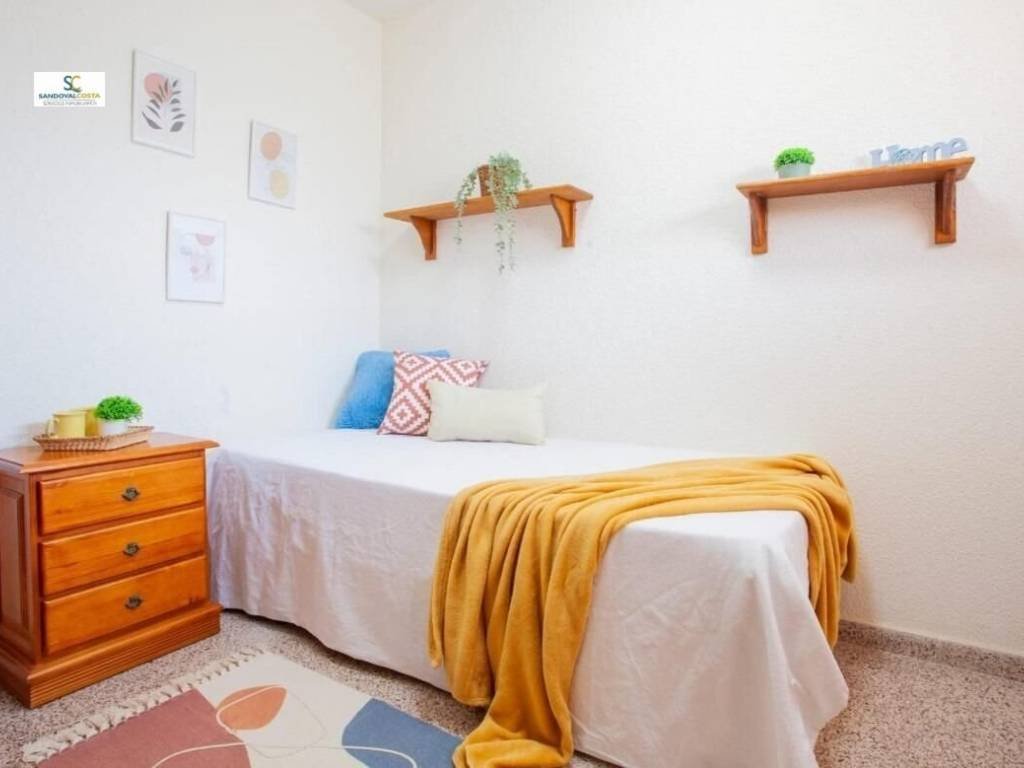 Pis de 137 m² a Alacant
